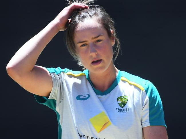 Ellyse Perry axed from Aussie Ashes side