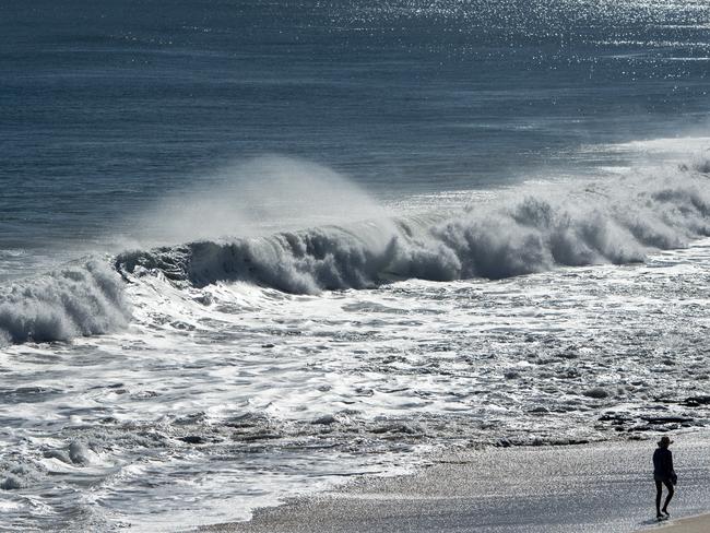 Falcon Beach where a surfer was attacked by a shark on Tuesday afternoon.PERTHNOW / SUNDAY TIMES generic beach photo.Tags: waves, walking, beach, Mandurah.