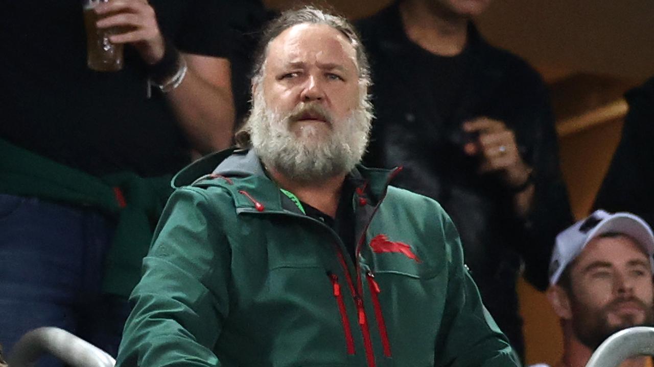 Bunnies bombshell: Russell Crowe wants to sell Souths shares