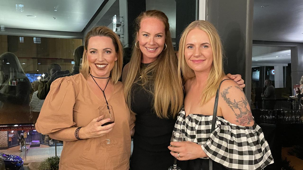 A massive crowd gathered in Port Macquarie on Friday night for Glasshouse’s biggest ever event: the ninth annual Stars of Hastings dance for cancer.