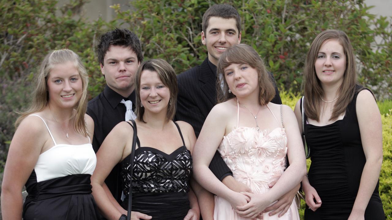 Rosny College/St James College formal photos flashback | The Mercury