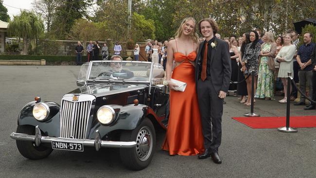 Students arriving in style for the 2024 Glasshouse Christian College formal at Flaxton Gardens.