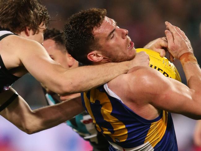 ADELAIDE, AUSTRALIA - SEPTEMBER 09: Jared Polec of the Power tackles Luke Shuey of the Eagles and gives away a free during the AFL First Elimination Final match between Port Adelaide Power and West Coast Eagles at Adelaide Oval on September 9, 2017 in Adelaide, Australia. (Photo by James Elsby/AFL Media/Getty Images)