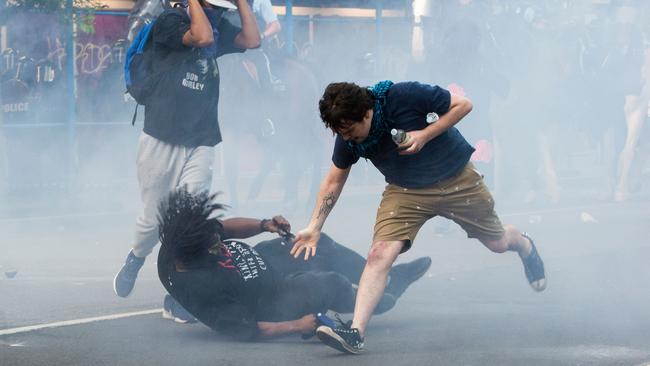 Protests against George Floyd's death outside the White House quickly turned violent. Picture: Roberto Schmidt/AFP