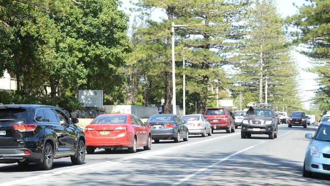 Heavy traffic in Byron Bay in the lead up to Christmas. Picture: Liana Boss