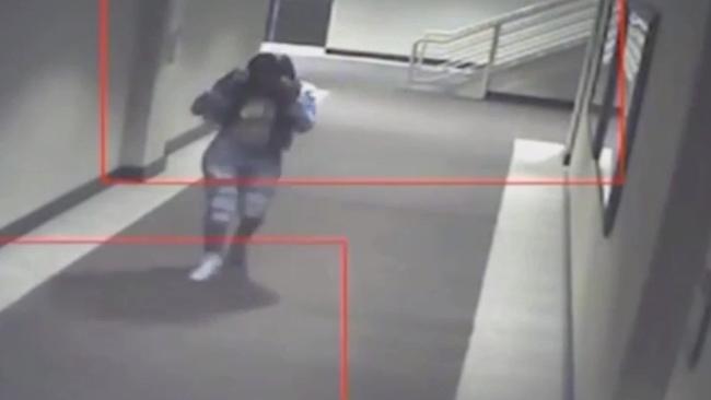 Kenneka Jenkins Cctv Footage Shows Final Moments Before ‘body In Freezer Death Au