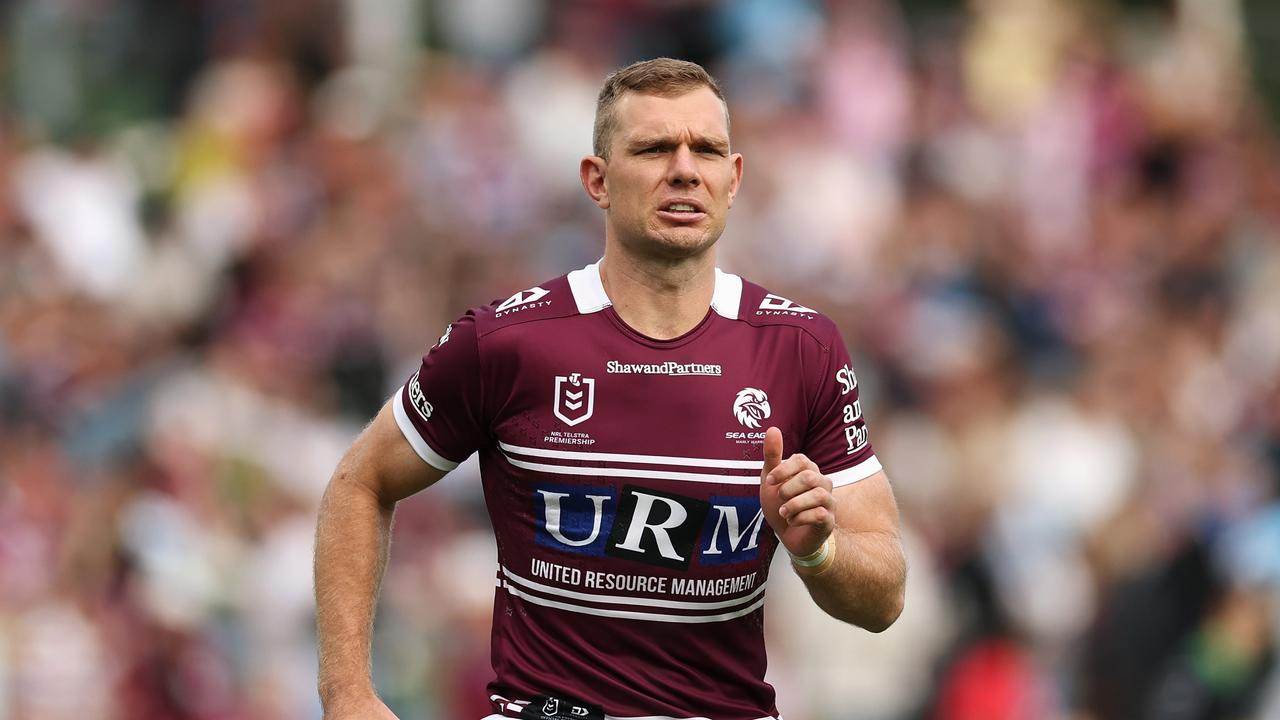NRL Live: Turbo returns as Sharks pull late switch