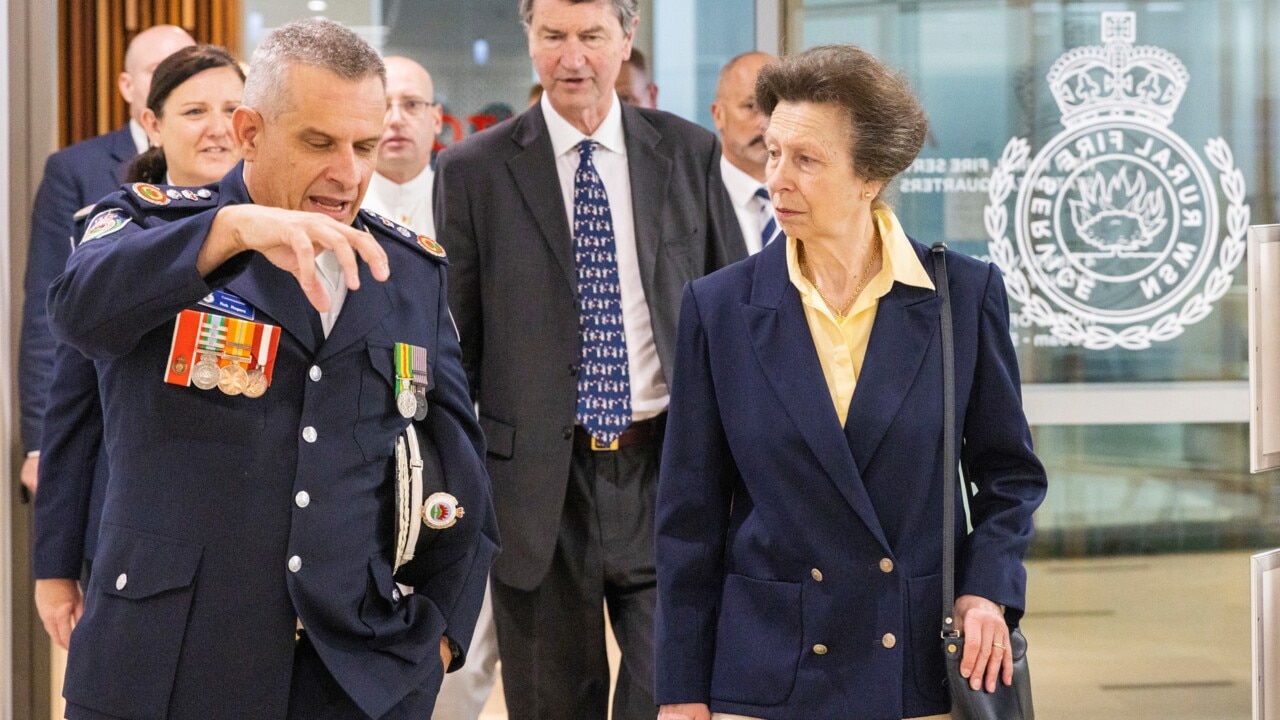 Princess Anne meets with firefighters’ families