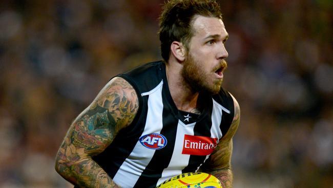  Dane Swan is suffering a form slump. 