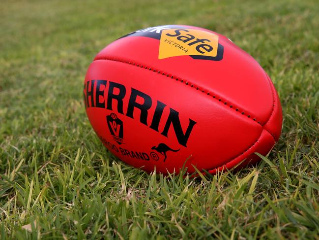 Work Safe Sherrin Footy. Weekly Times Football Generic PICTURE: ANDY ROGERS