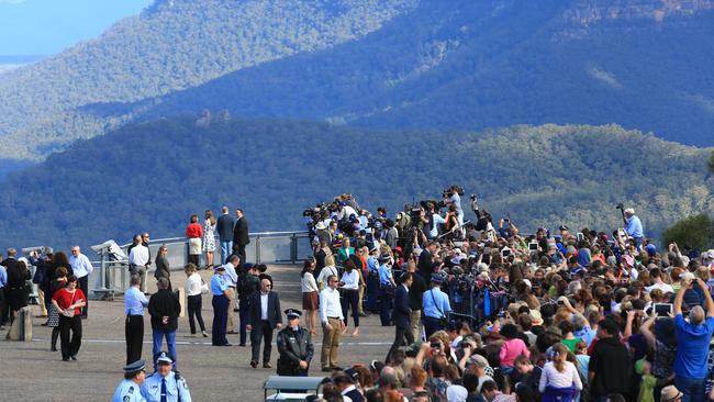 Duke and Duchess of Cambridge, William and Kate at Echo Point after the 2013 Winmalee fires. Picture: Adam Taylor