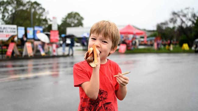 Share markets tend not to give a sausage about elections, but there are some stocks to watch. Pic via Getty.