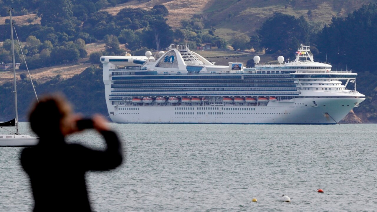 passengers-crew-to-disembark-cruise-ship-in-melbourne-daily-telegraph