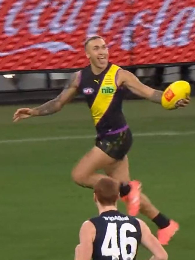 Richmond’s Shai Bolton has drawn the ire of his coach and teammates for this act. Picture: Fox Sports