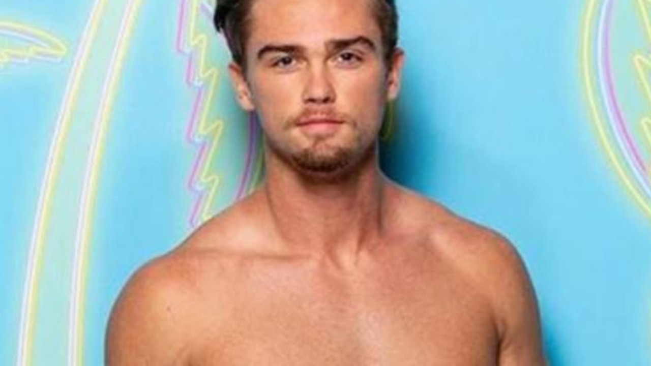 Love Island Star Noah Purvis Fired After Viewers Unearth Gay Porn Past The Advertiser