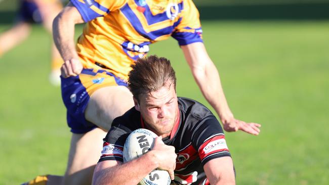 Sam McCann scores a try for Collegians against Dapto. Picture: Steve Montgomery