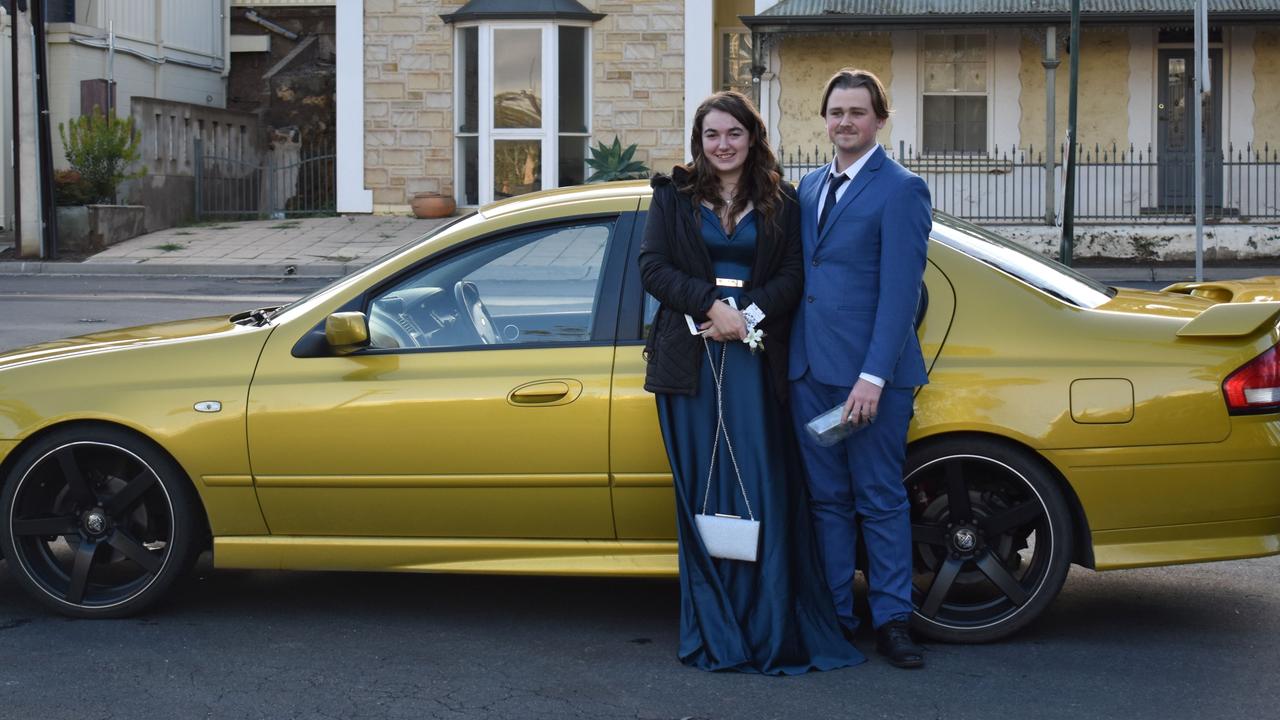 Mannum Community College students enjoyed their school formal at The Murray Princess on June 18. Picture: Michelle Mitchell. Mannum Community College.