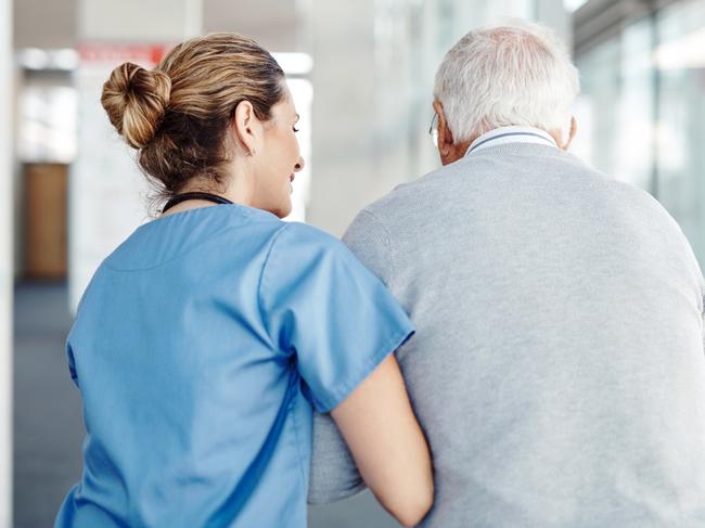 Private sector aged care workers face ‘no jab, no job’ shake-up