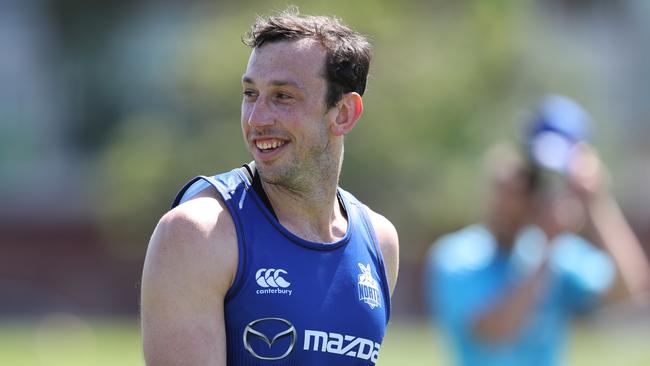 Todd Goldstein is seen during a North Melbourne Kangaroos training session in Melbourne, Wednesday, November 20, 2019. (AAP Image/David Crosling) NO ARCHIVING