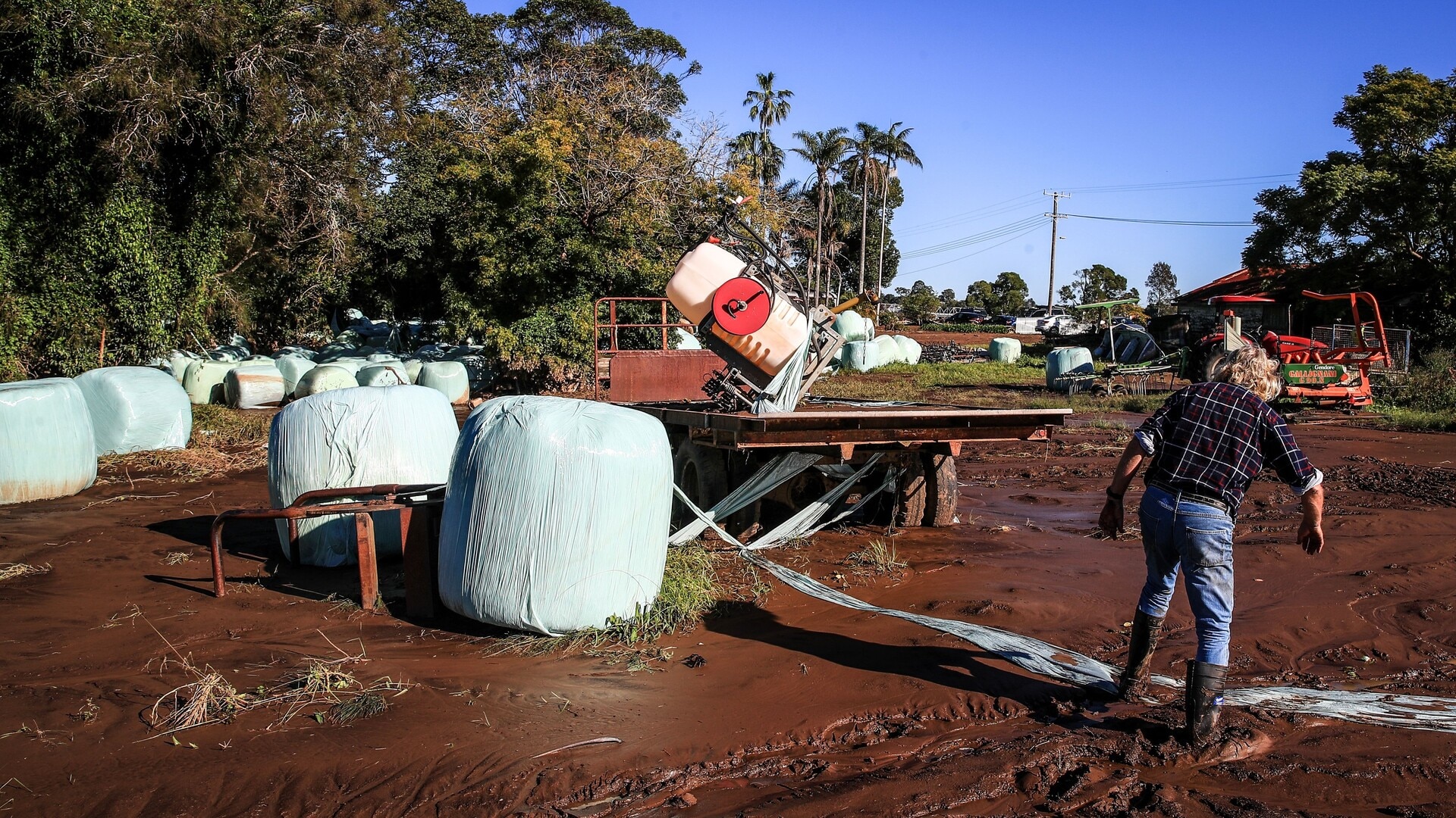 ‘Heartbroken’ cattle farmer’s petition for support following devastating floods