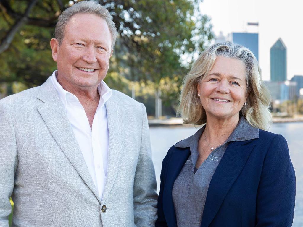 Twiggy backs Rugby Australia chair Hamish McLennan