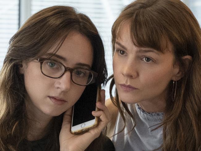 (from left) Jodi Kantor (Zoe Kazan), Megan Twohey (Carey Mulligan), Davram Stiefler (Rory Tolan), and Rebecca Corbett (Patricia Clarkson) in SHE SAID, directed by Maria Schrader.