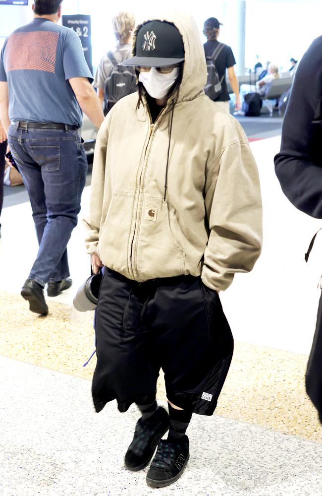 Billie Eilish, ahead of performances in Brisbane on the 18th - 22nd February, leaves Brisbane Domestic Airport, on Monday 17th February 2025 - Photo Steve Pohlner