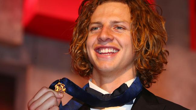 Nathan Fyfe held on to win the Brownlow Medal last year. Picture: Colleen Petch