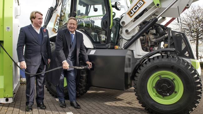 Andrew Forrest and Jo Bamford, owner of Wrightbus, after sealing a trade deal in green hydrogen at COP26 Glasgow. Picture: Annabel Moeller