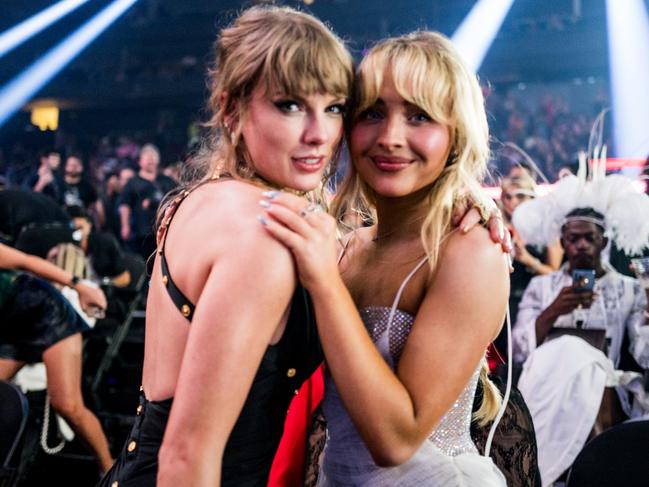 Taylor Swift and Sabrina Carpenter at the 2023 Video Music Awards in New Jersey. Picture: John Shearer/Getty Images for MTV