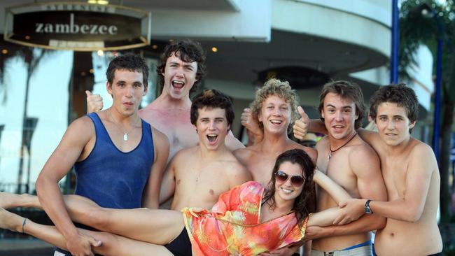 Hamish Jeffery, Samuel Heinke, Tom Kelly, Tim Lingard, Ben O'Toole, Tom Jeffery and Christine Allchin celebrate New Year’s Eve at Mooloolaba Esplanade.