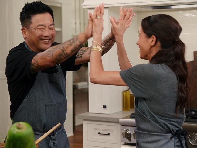 Cooking with rich celebrity friends is so much fun! Picture: Netflix