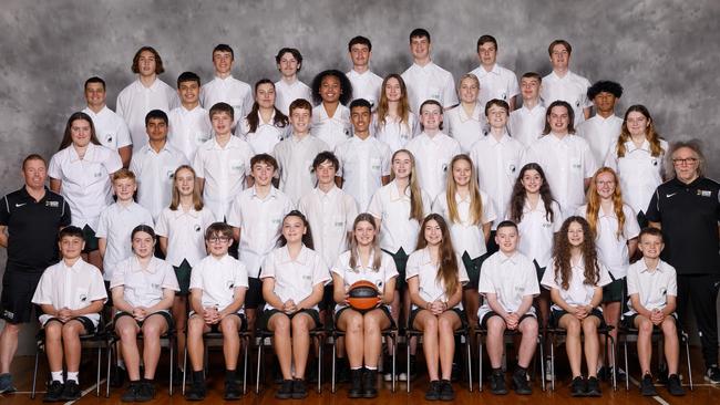 The Hunter Sports High School basketball squad competing at the 2022 Australian School Championships on the Gold Coast. Photo: Supplied.