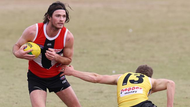 Fantasy Freako is keen to move on Dylan Roberton after his Round 1 return of 26 points.