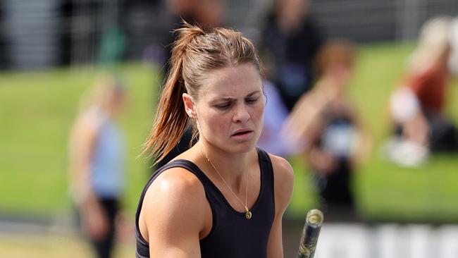 ADELAIDE, AUSTRALIA - APRIL 11: Nina Kennedy of Western Australia during qualifying at the Pole Vault during the 2024 2024 Australian Athletics Championships at SA Athletics Stadium on April 11, 2024 in Adelaide, Australia. (Photo by Sarah Reed/Getty Images)