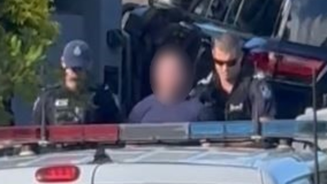 Man taken into custody following a police indicent on Bangelow St at Bridgeman Downs.