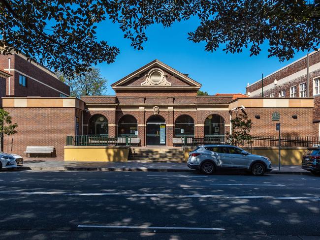 Matthew Davis, 18, was sentenced to 12 months in jail by Manly Local Court for stealing the Range Rover and breaking into a property at Seaforth. (AAP IMAGE / MONIQUE HARMER)