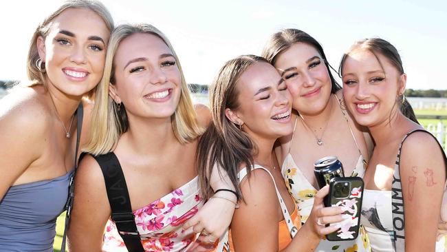 Lauren Sinn, Holly Hurd, Abbey Yeung, Mikayla Selby and Mia Davies at Ladies Oaks Day, Caloundra. Picture: Patrick Woods.