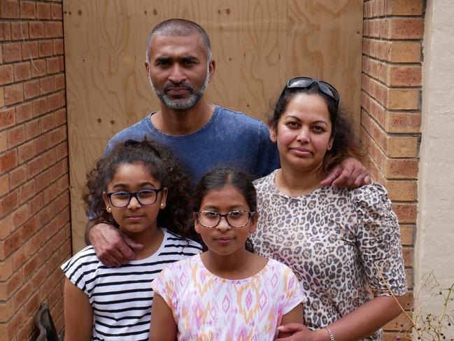 JAN 9 2025: A Wallan family is urging others to make a fire plan after their house went up in flames and destroyed all their belongings. Pictured is father Indika Udagedara, mother Anushka Bandaralage and girls Aarya and Nethya. Picture: Grace Frost