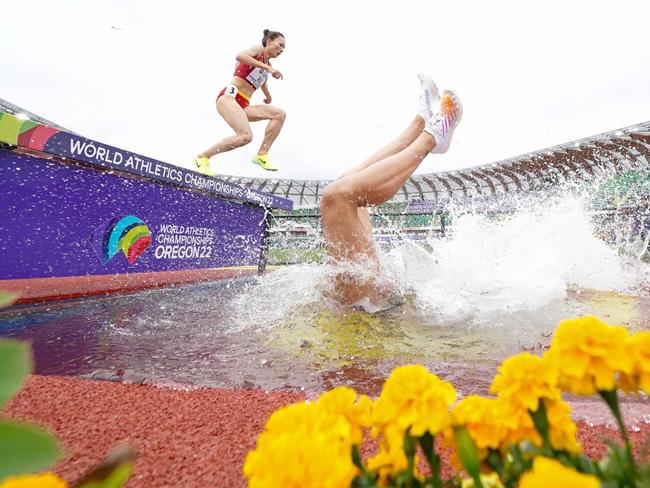 At the World Athletics Championships in Oregon, the women’s 3,000-meter steeplechase heats witnessed a dramatic fall from Germany’s Lea Meyer. As she ran up to the water obstacle, her worst fears came true as she clipped the hurdle and splashed face first into the water. Picture: Martin Rickett