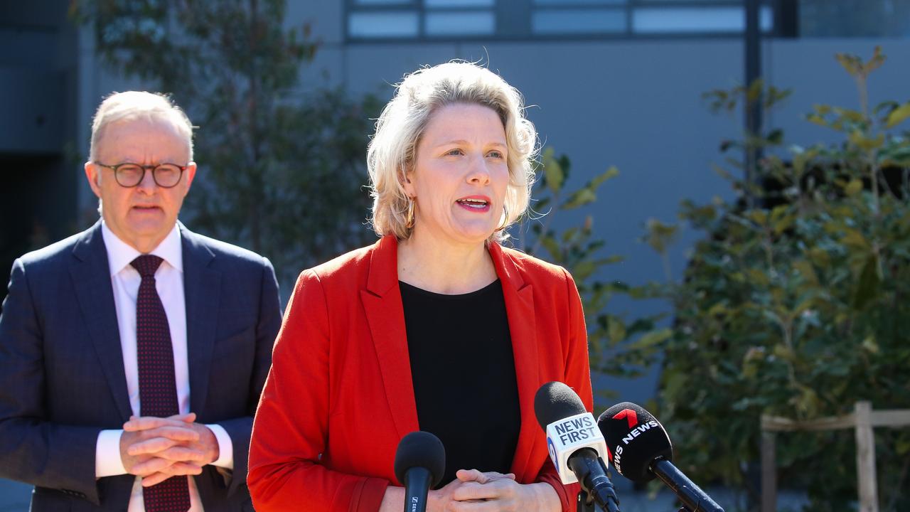 Housing Minister Clare O’Neil is calling on the Coalition and the Greens to support a key housing Bill. Picture: NewsWire / Gaye Gerard