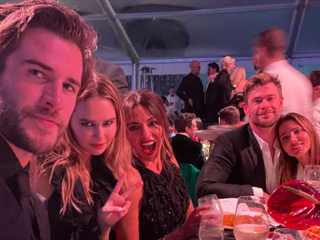 Gold Dinner 2021 - raising funds for kids mental health. (L-R)Liam Hemsworth,  Gabriella Brooks, Lucciana Barroso, Chris Hemsworth and Elsa Pataky.  Source - https://www.instagram.com/liamhemsworth/