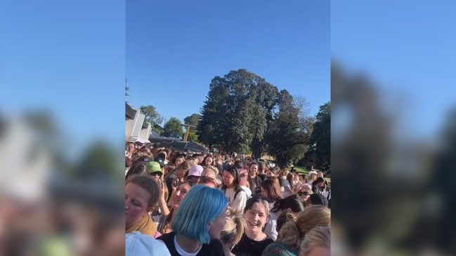 Line chaos at Harry Styles concert in Perth