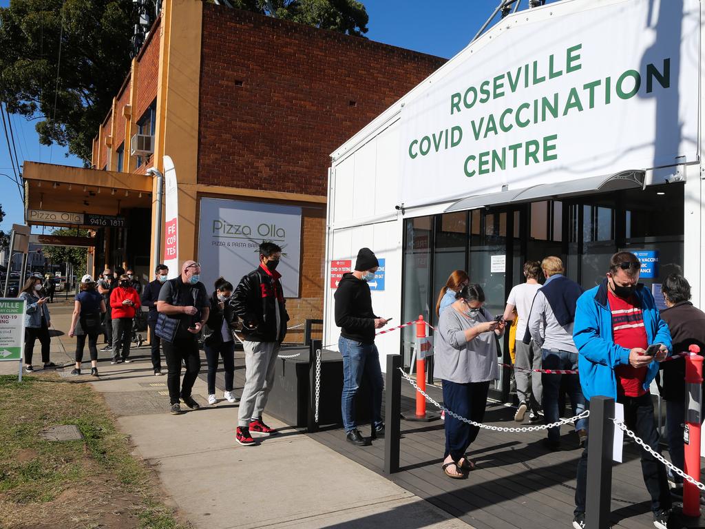 People line up to get a Covid-19 Vaccine or a Covid-19 test at the new dual clinic in Roseville, Sydney. Picture: NCA Newswire/Gaye Gerard