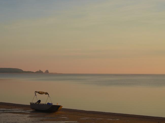 Of canoes, tinnies and helicopters. Sam Williams new research paper for Charles Darwin University.