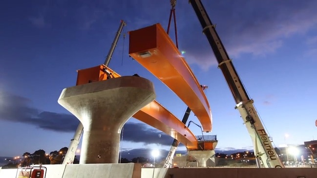 Flinders Link bridge starts to take shape