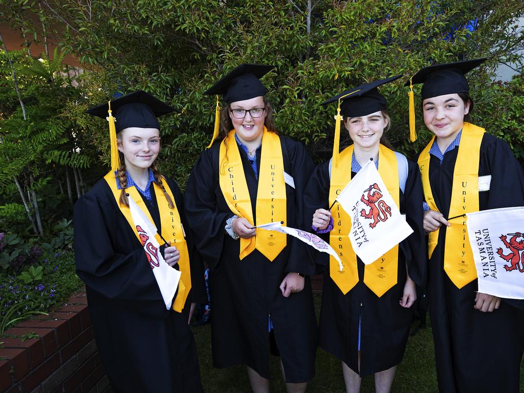 utas graduation gowns