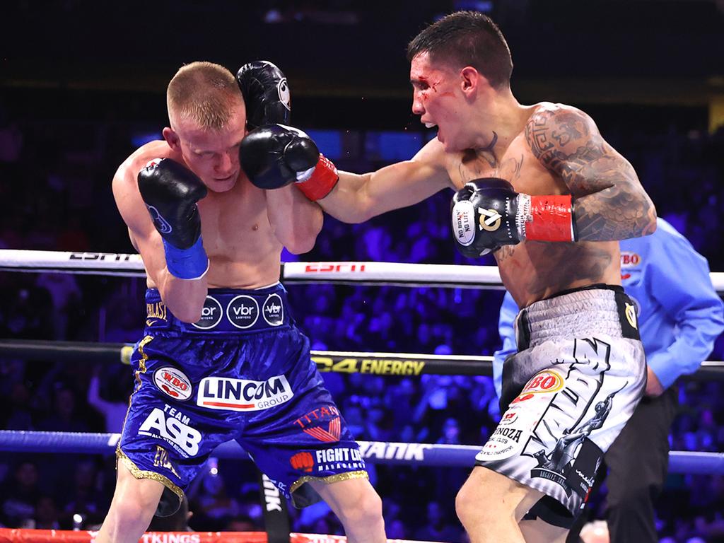 Liam Wilson (L) gave it a good crack against Oscar Valdez. Picture: Top Rank/Mikey Williams