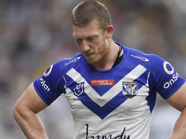 TOWNSVILLE, AUSTRALIA - APRIL 18:  Jack Hetherington of the Bulldogs walks from the field after being sent off during the round six NRL match between the North Queensland Cowboys and the Canterbury Bulldogs at QCB Stadium, on April 18, 2021, in Townsville, Australia. (Photo by Ian Hitchcock/Getty Images)