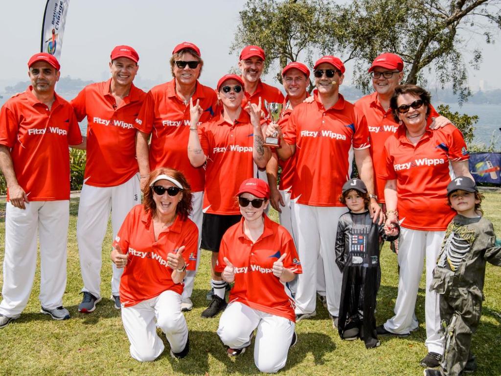 Team Wippa with the trophy